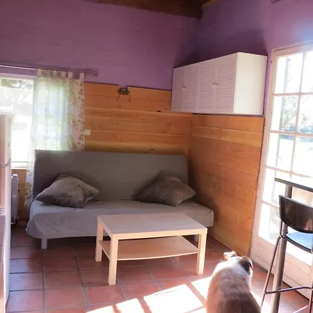 Mas Les Lecques Bed and breakfast
